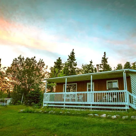 Sea Breeze Cottages Ingonish Exterior photo