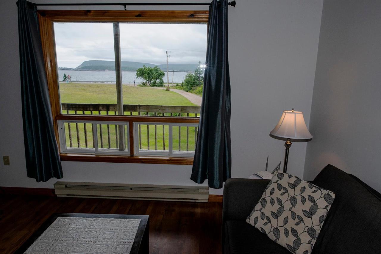 Sea Breeze Chalet