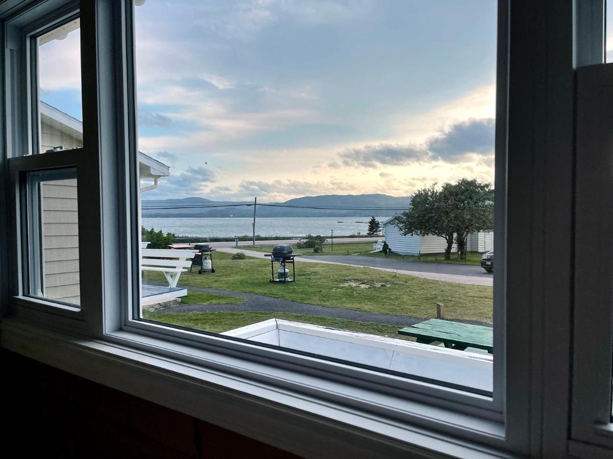 Sea Breeze Chalet Ingonish